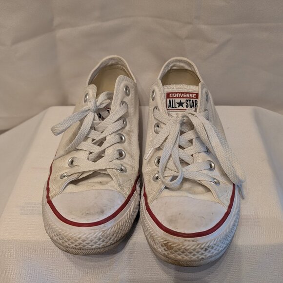 Converse White Canvas Sneakers with Red Accents - Picture 2 of 9